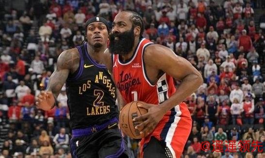 斗法！洛城四超巨两人获完胜 老登助人为乐迎里程碑