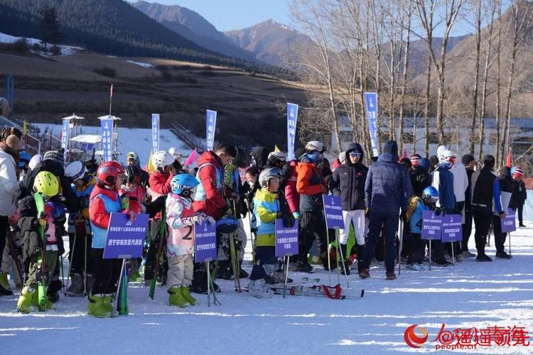 青海省首次将滑雪比赛项目纳入省级运动会